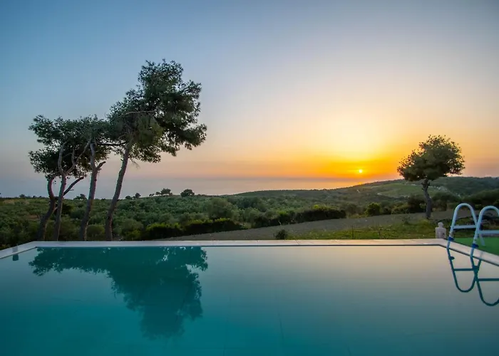 别墅 Pefki Agalás