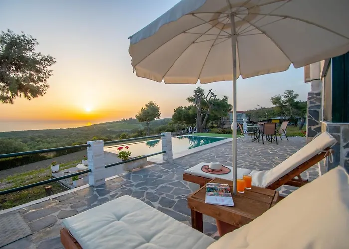 别墅 Pefki Agalás