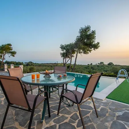 Pefki Villa